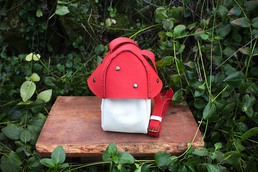 Toadstool Mushroom Shoulder Purse