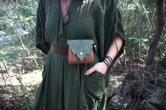 Leafy Belt Pouch