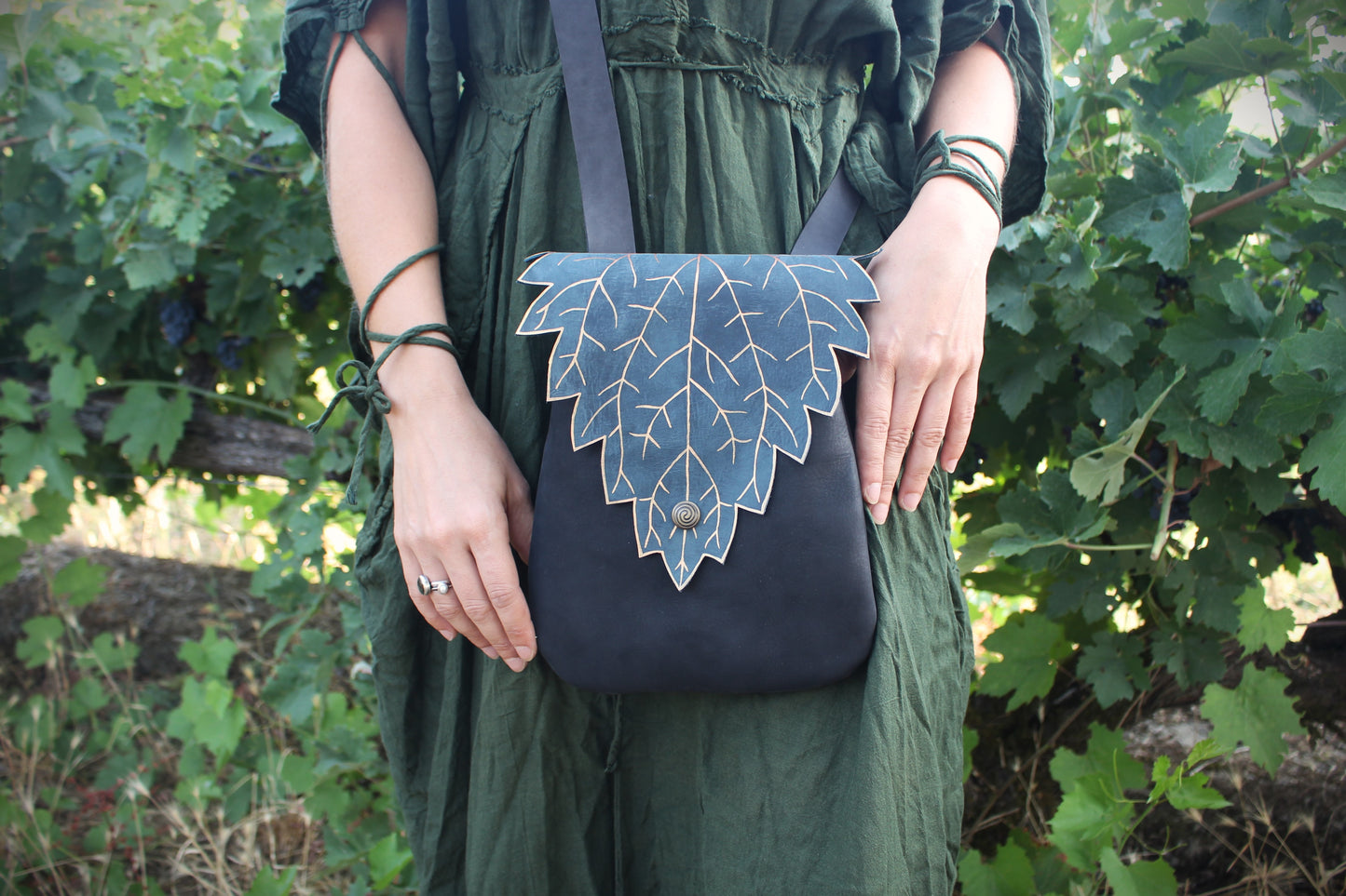 Nettle Leaf Shoulder Bag