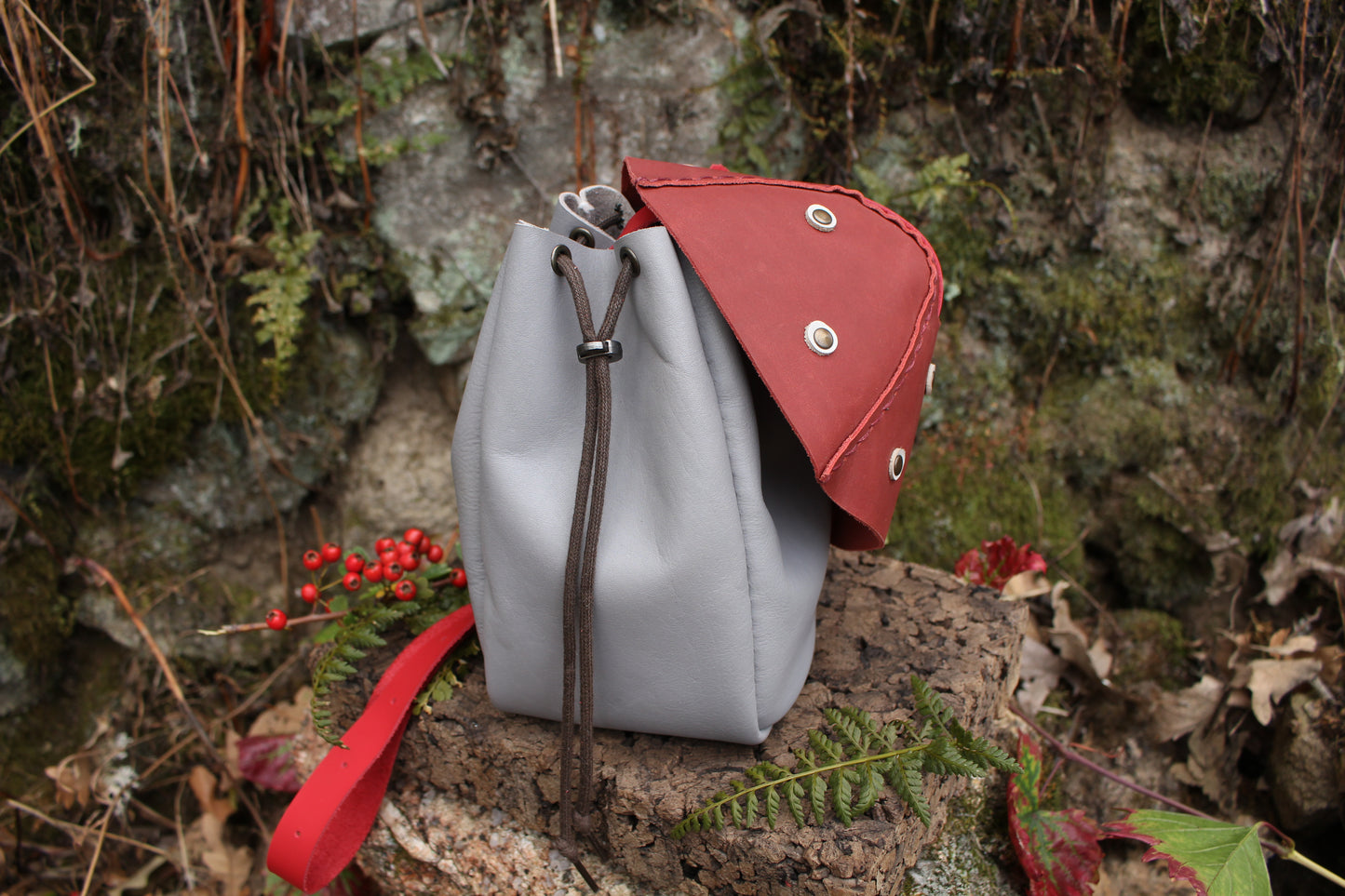 Mushroom Shoulder Purse - Mycelium Collection
