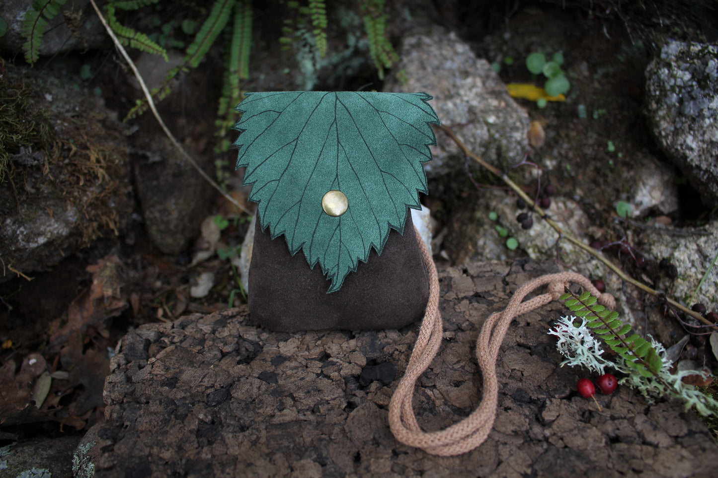 Leaf Pocket (Multiple Colours Available)