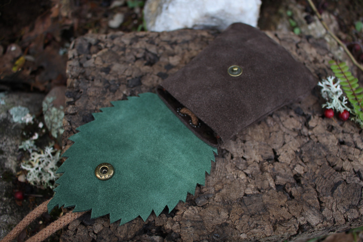 Leaf Pocket (Multiple Colours Available)