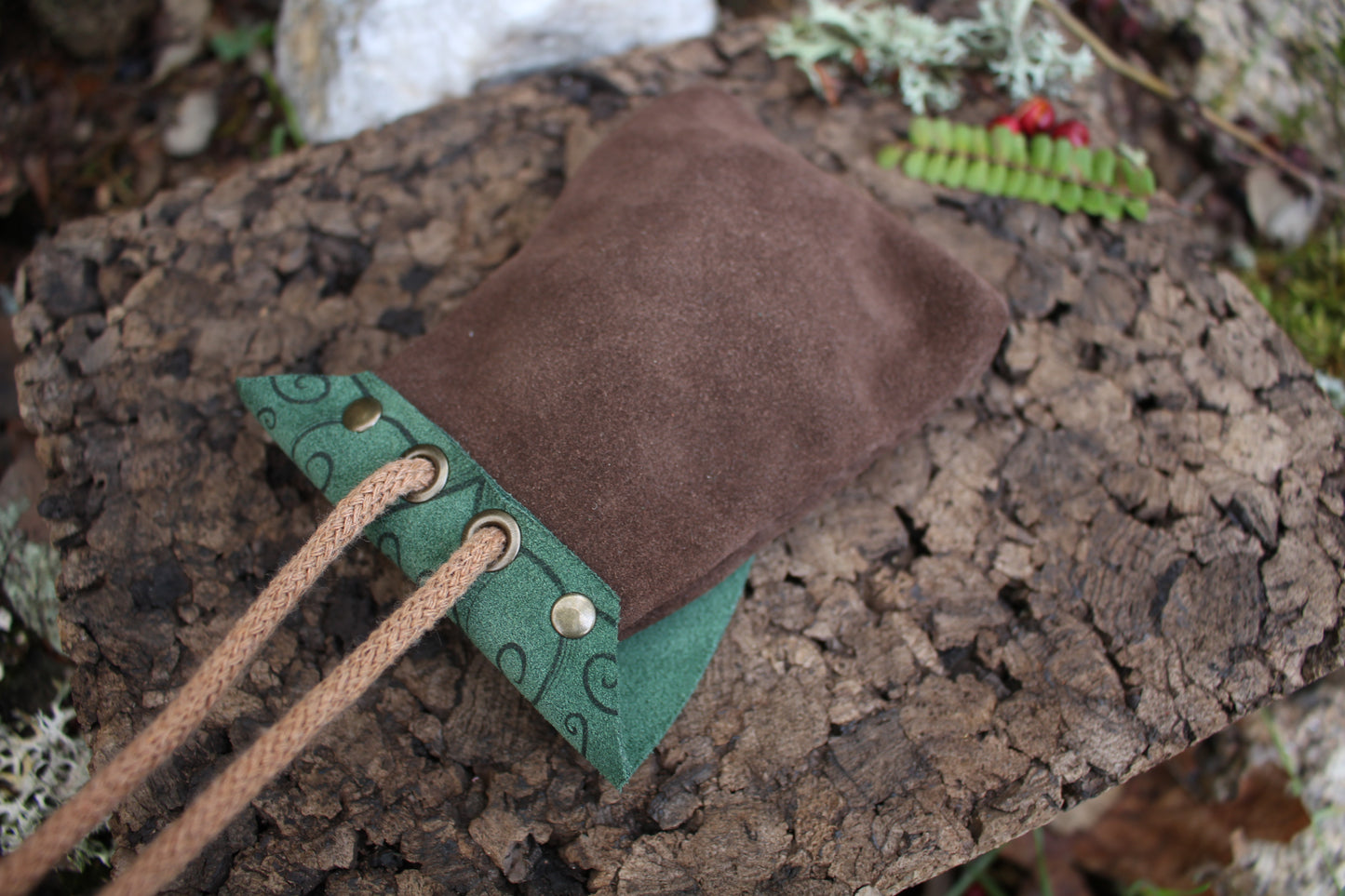 Leaf Pocket (Multiple Colours Available)