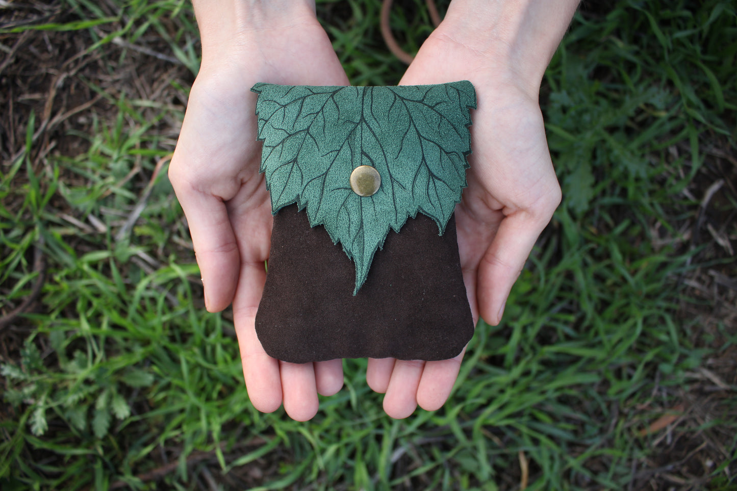 Leaf Pocket (Multiple Colours Available)