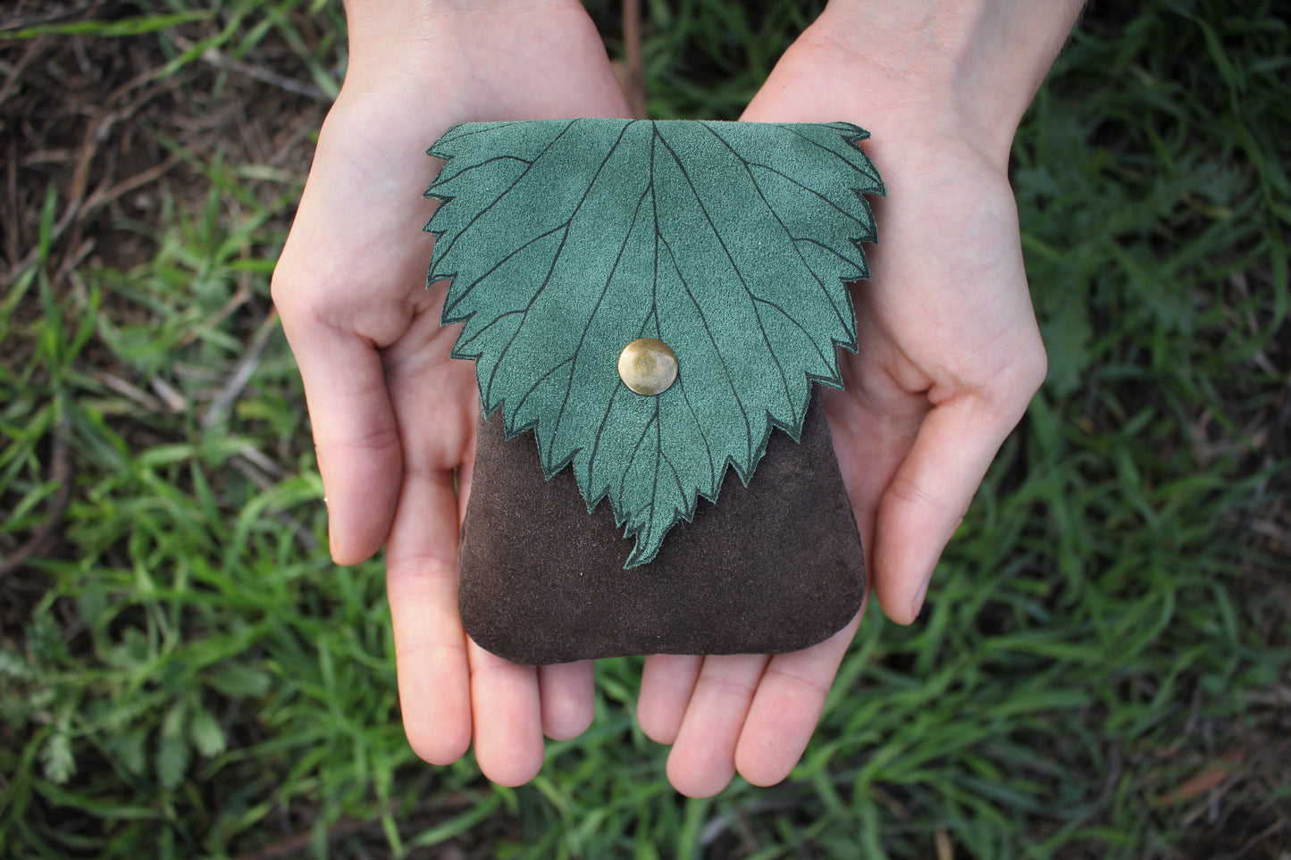 Leaf Pocket (Multiple Colours Available)