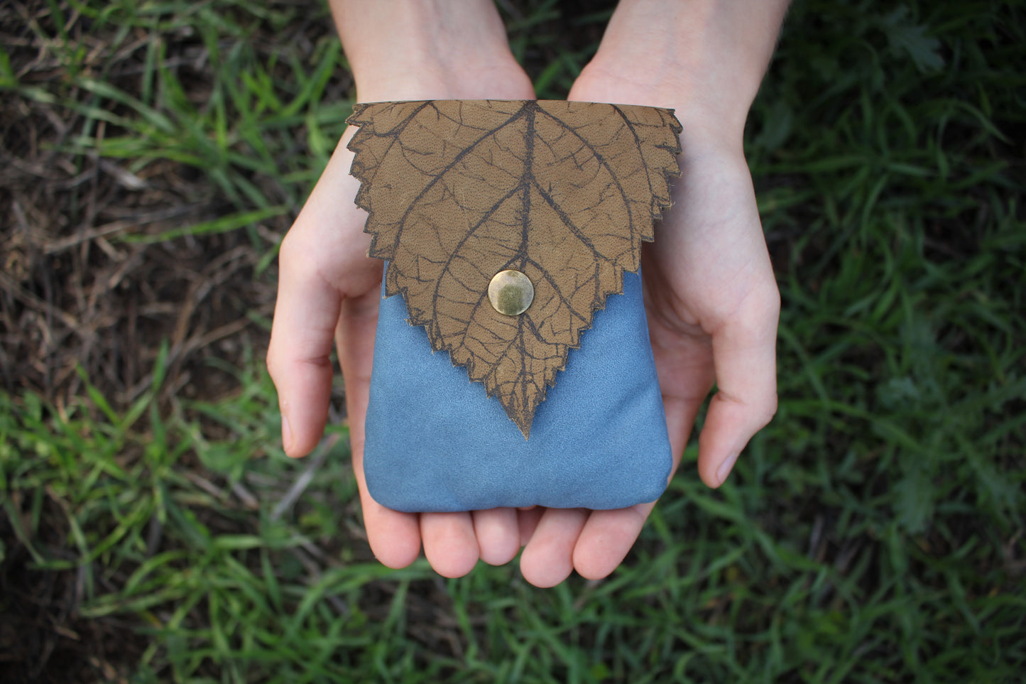 Leaf Pocket (Multiple Colours Available)