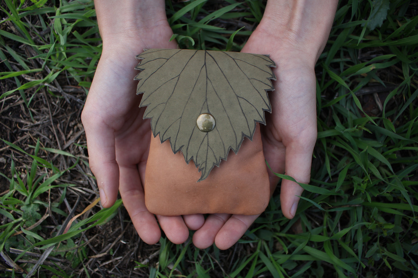 Leaf Pocket (Multiple Colours Available)