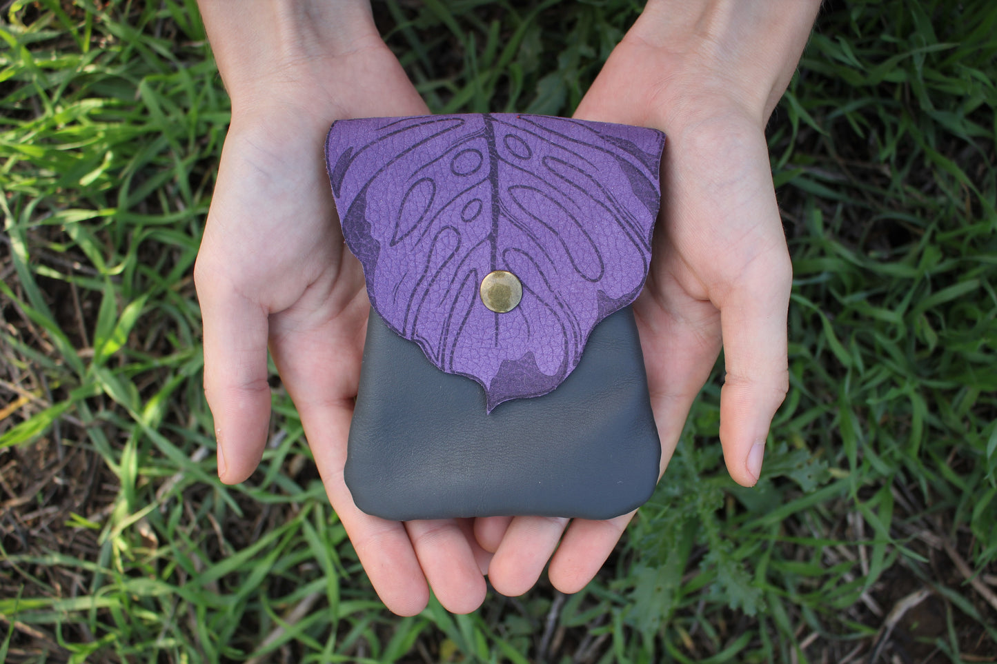 Leaf Pocket (Multiple Colours Available)