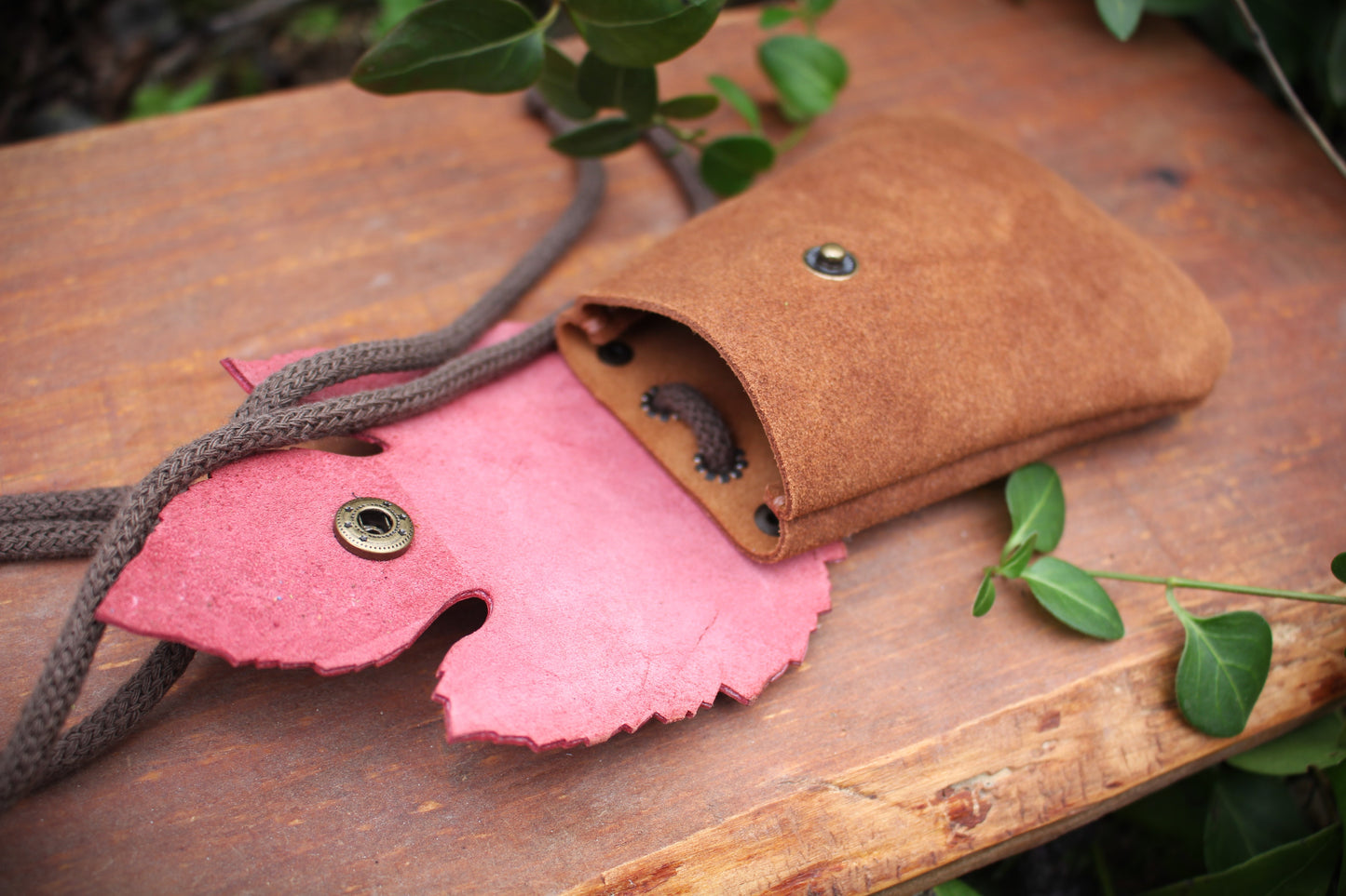 Leaf Pocket