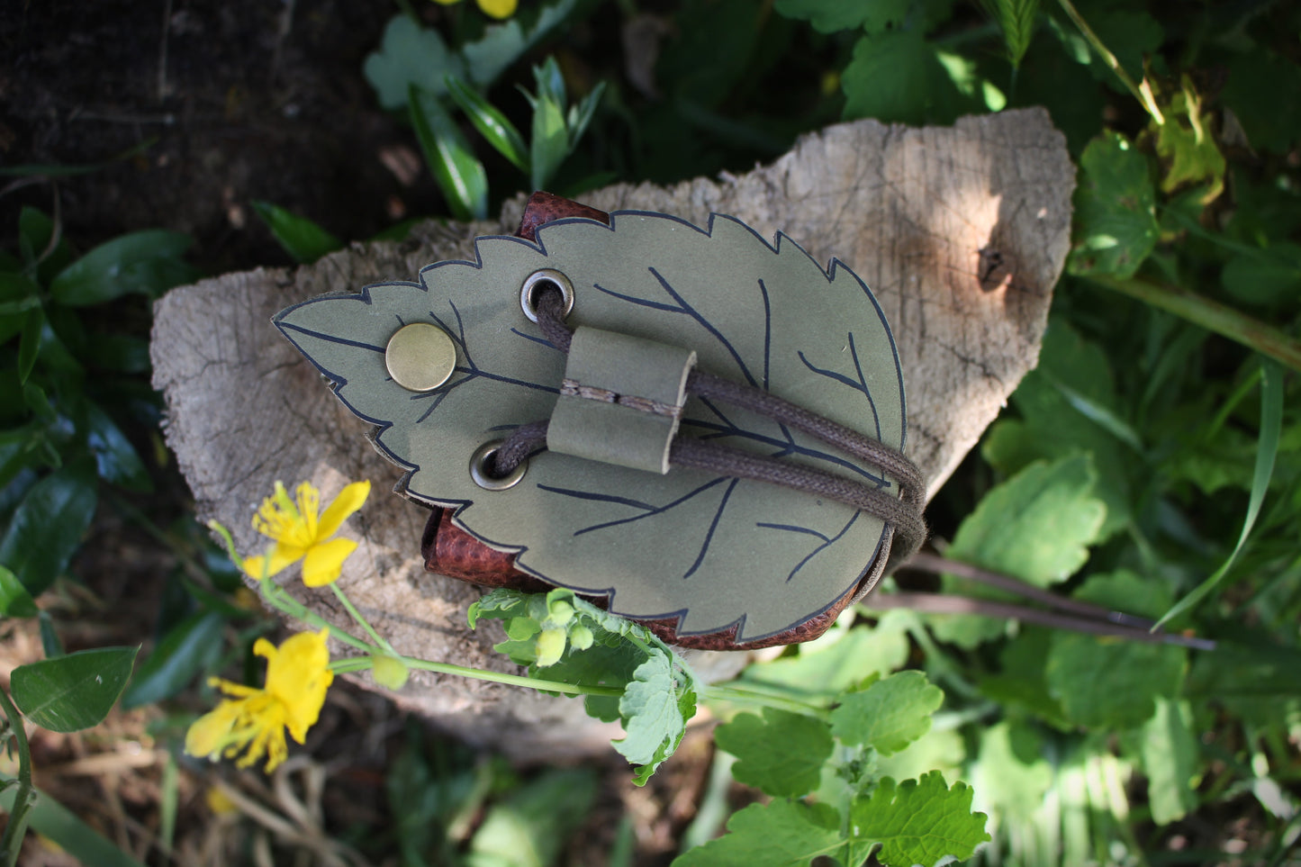 Leaf Satchel
