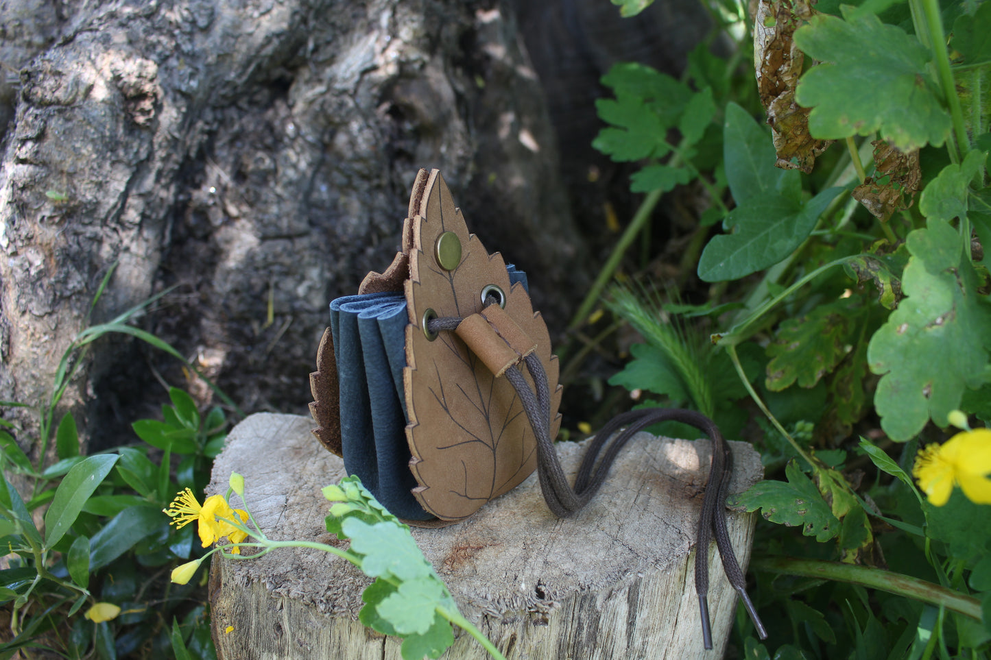 Leaf Satchel