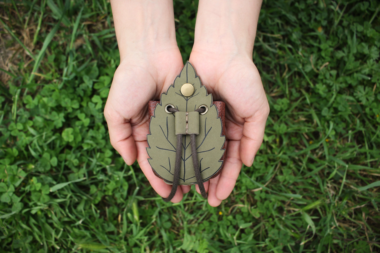 Leaf Satchel
