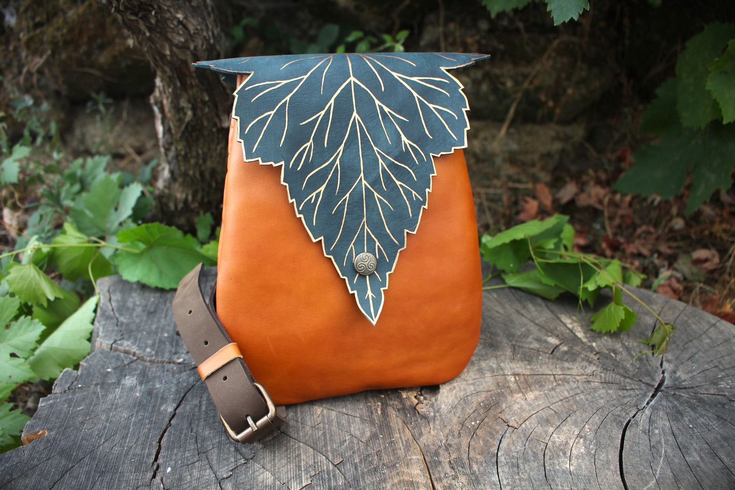 *flap & snap* - 3 in 1  Leaf Shoulder Bag