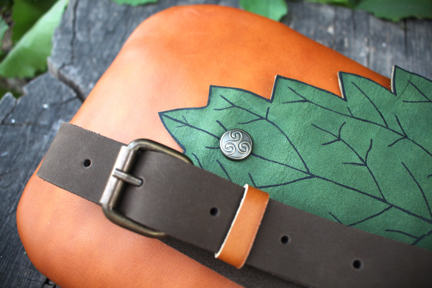 *flap & snap* - 3 in 1  Leaf Shoulder Bag
