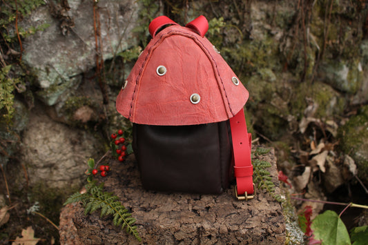 Mushroom Shoulder Purse - Mycelium Collection