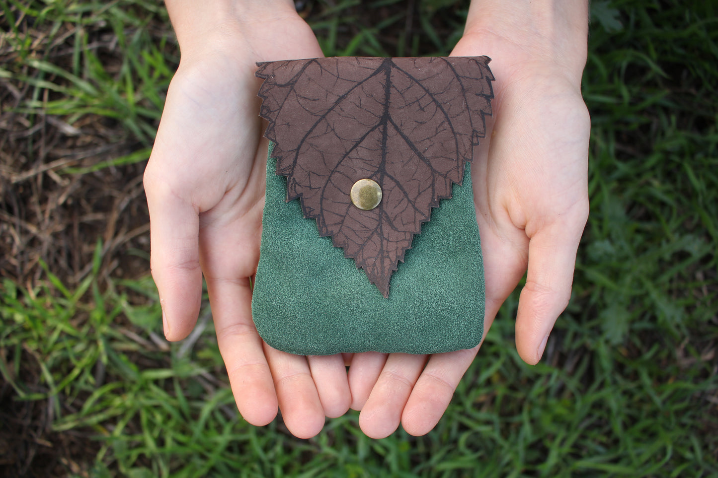 Leaf Pocket (Multiple Colours Available)